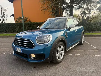 Begagnad Mini Cooper D Countryman Business 150 HK (110 kW) 2017 Blå SUV