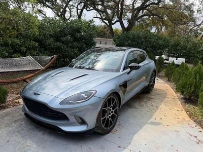 Usata Aston Martin DBX 551 CV (405 kW) 2021 SUV