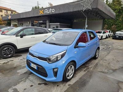 Usata Kia Picanto Urban 67 CV (49 kW) 2022 Celeste Utilitaria