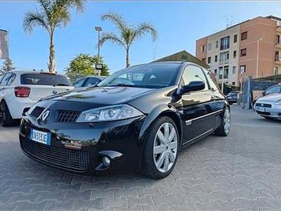 Usata Renault Mégane Coupé R.S. 225 CV (165 kW) 2004 Nero Coupé