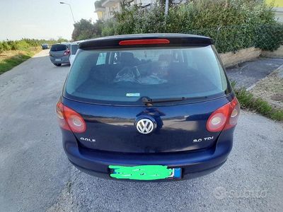 Usata VW Golf IV 140 CV (102 kW) 2004 Berlina