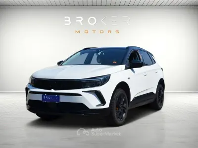 Occasion Opel Grandland X GS Line 131 ch (96 kW) 2022 Blanc SUV