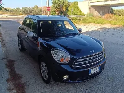 Usata Mini Cooper D Countryman Business 111 CV (81 kW) 2016 Blu SUV