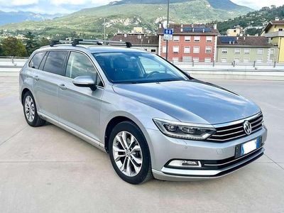Usata VW Passat Executive 150 CV (110 kW) 2018 Argento Station wagon