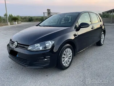 Usata VW Golf VII Comfortline 110 CV (80 kW) 2016 Nero Berlina