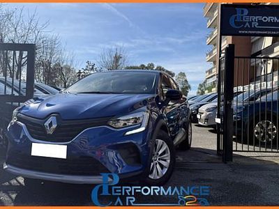 Usata Renault Captur Business 91 CV (66 kW) 2021 Grigio cassiopea metallizzato SUV
