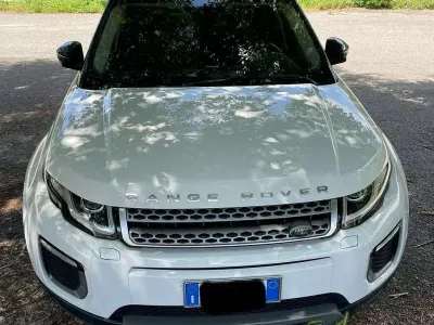 Begagnad Land Rover Range Rover evoque SE 150 HK (110 kW) 2017 Vit SUV