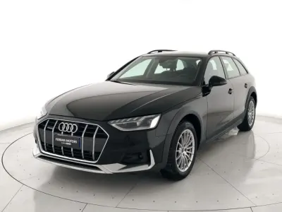 Begagnad Audi A4 Business 204 HK (150 kW) 2022 Svart
