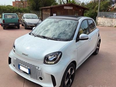 Usata Smart ForTwo Electric Drive 60 kW (82 CV) 2021 Bianco Cabrio