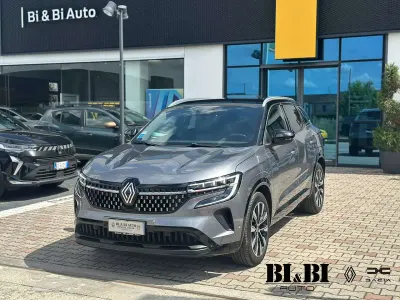 Usata Renault Austral Techno 158 CV (116 kW) 2023 Grigio scisto+tetto nero SUV