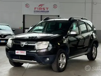 Usata Dacia Duster Lauréate 105 CV (77 kW) 2011 Nero SUV