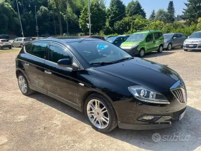 Usata Lancia Delta 190 CV (139 kW) 2010 Nero Utilitaria