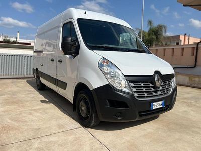 Usata Renault Master T28 110 CV (80 kW) 2017 Bianco Monovolume