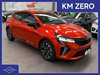 Nuova Renault Clio V Techno 90 CV (66 kW) 2025 Orange valencia Berlina