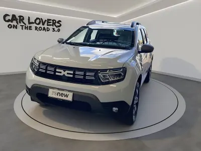 Usata Dacia Duster Journey 101 CV (74 kW) 2024 369 bianco ghiaccio SUV