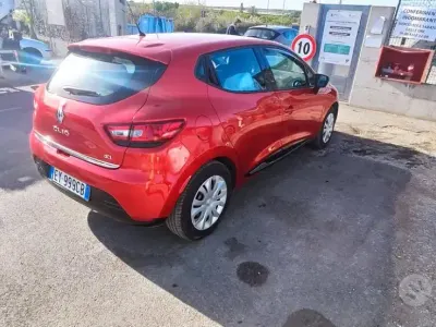 Usata Renault Clio IV 75 CV (55 kW) 2015 Rosso Berlina