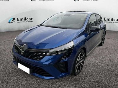 Usata Renault Clio V Techno 91 CV (66 kW) 2025 Blu iron Berlina