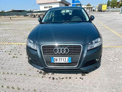 Usata Audi A3 Ambition 102 CV (75 kW) 2010 Blu Utilitaria