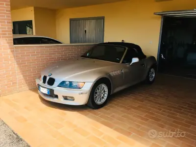 Usata BMW Z3 Efficient Dynamics 118 CV (86 kW) 2000 Grigio Cabrio