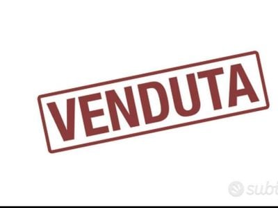 Usata Ford Fiesta 70 CV (51 kW) 2011 Nero Utilitaria