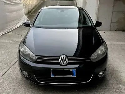 Usata VW Golf VII Highline 140 CV (102 kW) 2012 Berlina
