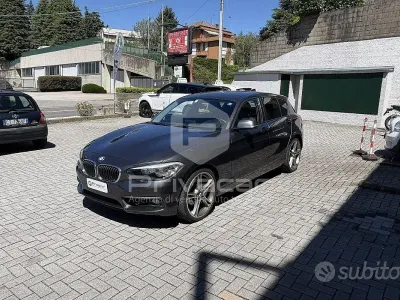 Usata BMW 118 Sport Line 150 CV (110 kW) 2016 Grigio Utilitaria