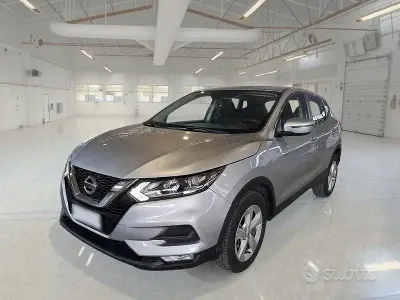 Usata Nissan Qashqai 159 CV (116 kW) 2020 Grigio SUV