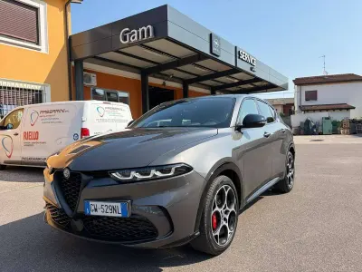 Usata Alfa Romeo Tonale Veloce 160 CV (117 kW) 2024 Met grey (vr581) SUV