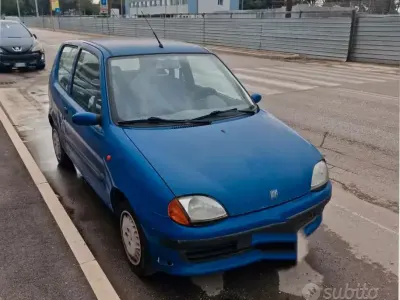 Usata Fiat 600 54 CV (39 kW) 2000 Berlina