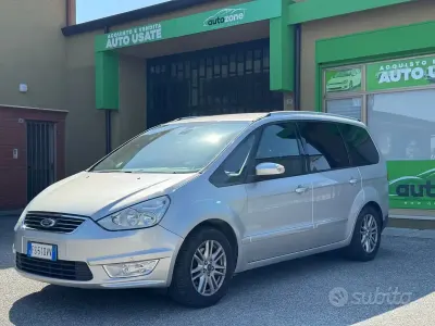 Usata Ford Galaxy 140 CV (102 kW) 2013 Grigio Monovolume