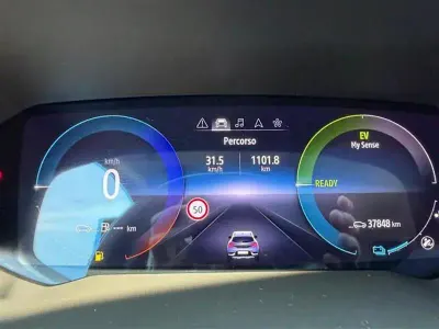 Usata Renault Captur Techno 145 CV (106 kW) 2022 Grigio scuro SUV