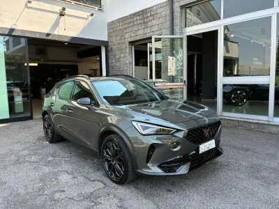 Usata Cupra Formentor 310 CV (228 kW) 2023 Grigio cliff SUV