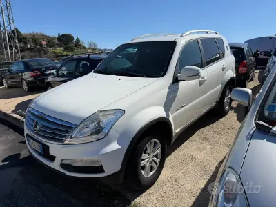 Usata SsangYong Rexton 155 CV (114 kW) 2013 Bianco SUV