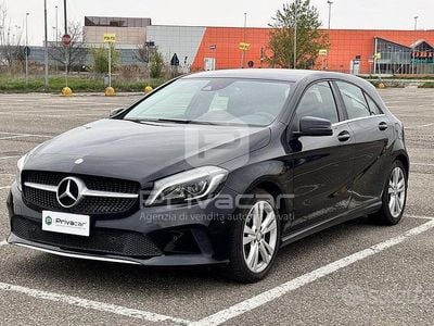 Usata Mercedes A200 Premium 136 CV (100 kW) 2016 Nero Utilitaria