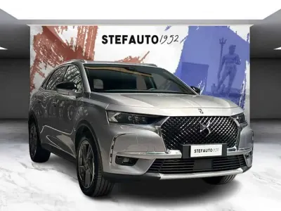 Usata DS Automobiles DS7 Crossback Grand Chic 131 CV (96 kW) 2022 Gris artense SUV