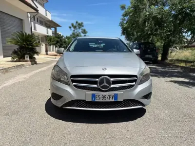 Usata Mercedes A180 Premium 109 CV (80 kW) 2013 Grigio Berlina