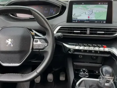Usata Peugeot 3008 131 CV (96 kW) 2018 Verde SUV