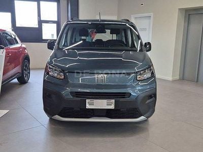 Nuova Fiat Doblò 131 CV (96 kW) 2026 Azzurro Monovolume