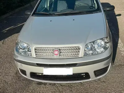 Usata Fiat Punto 60 CV (44 kW) 2010 Grigio Utilitaria