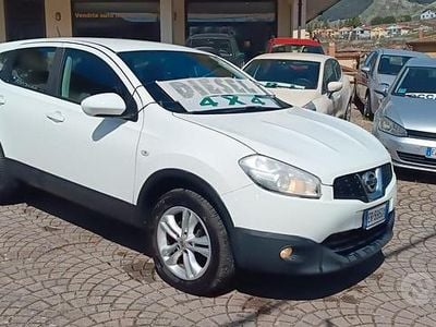 Usata Nissan Qashqai Acenta 131 CV (96 kW) 2013 Bianco SUV