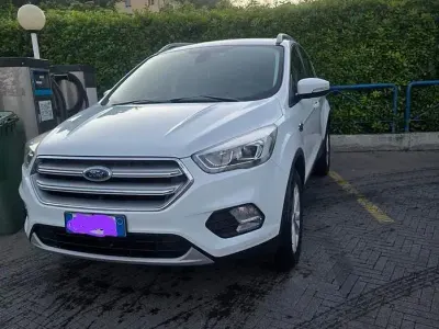 Usata Ford Kuga Titanium 120 CV (88 kW) 2018 Bianco SUV