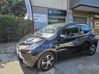 Occasion Toyota Aygo X-play 69 ch (50 kW) 2017 Noir Citadine