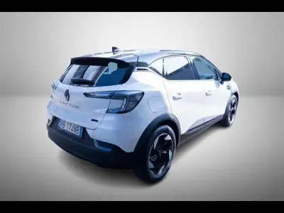 Nuova Renault Captur Techno 145 CV (106 kW) 2025 Grigio chiaro SUV
