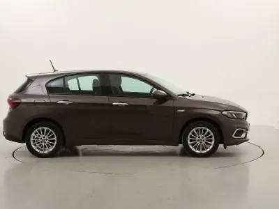 Usata Fiat Tipo Life 131 CV (96 kW) 2021 Marronemarrone Berlina