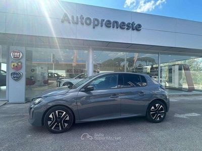 Usata Peugeot 208 Allure 101 CV (74 kW) 2024 Grigio Utilitaria