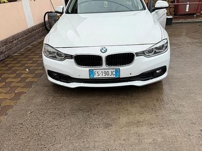 Usata BMW 320 Comfort Edition 190 CV (139 kW) 2018 Bianco Station wagon