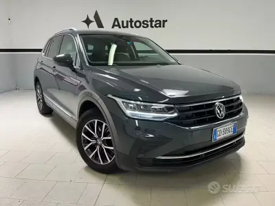 Usata VW Tiguan Life 150 CV (110 kW) 2021 Grigio SUV