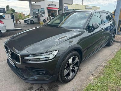 Volvo V60 CC