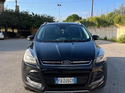 Usata Ford Kuga S 150 CV (110 kW) 2015 Nero SUV