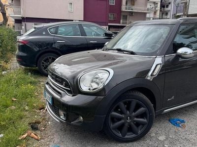 Usata Mini Countryman 111 CV (81 kW) 2015 Grigio SUV